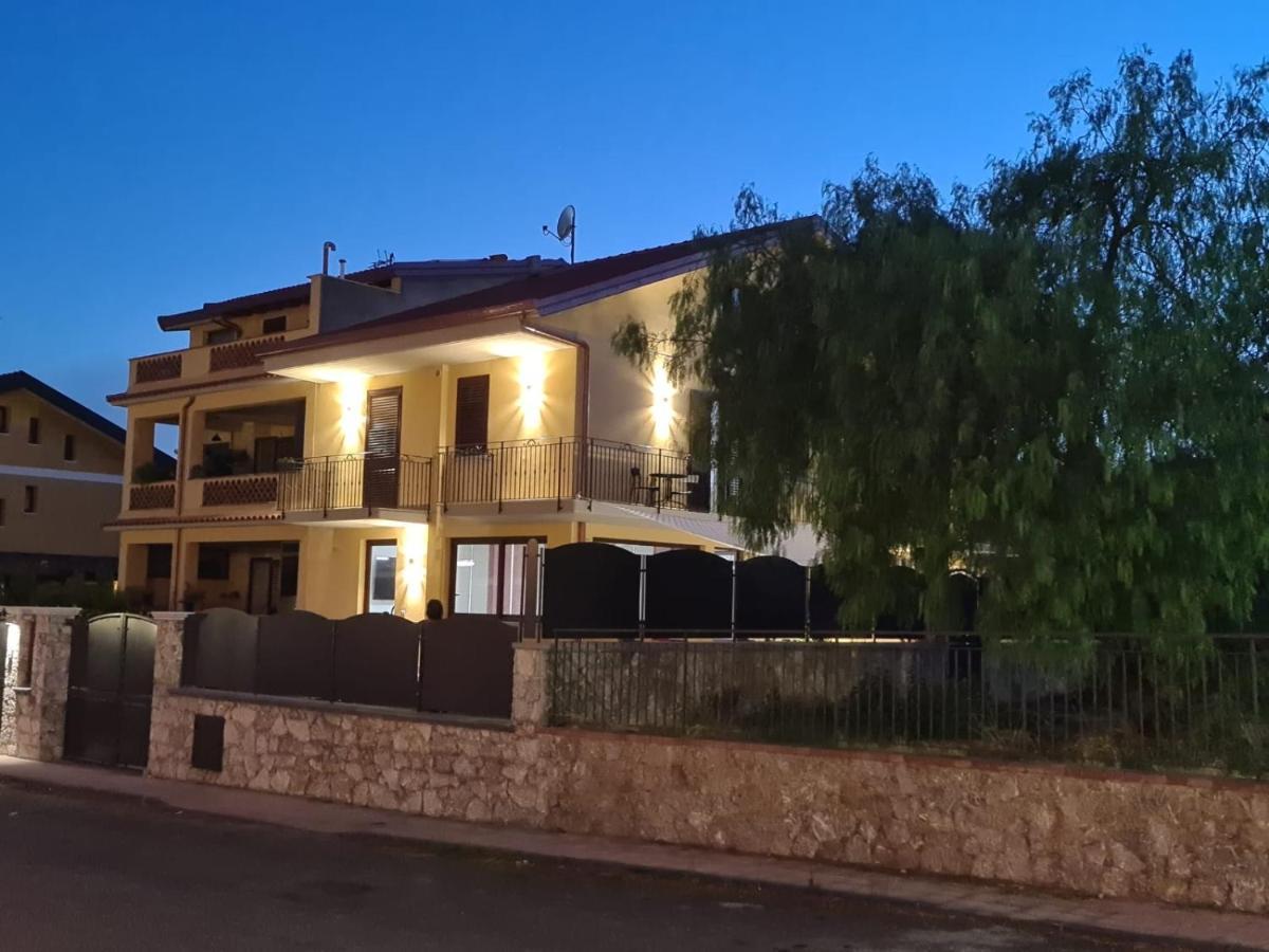 B&B Villa Chiara Bed And Breakfast Taormina Eksteriør bilde