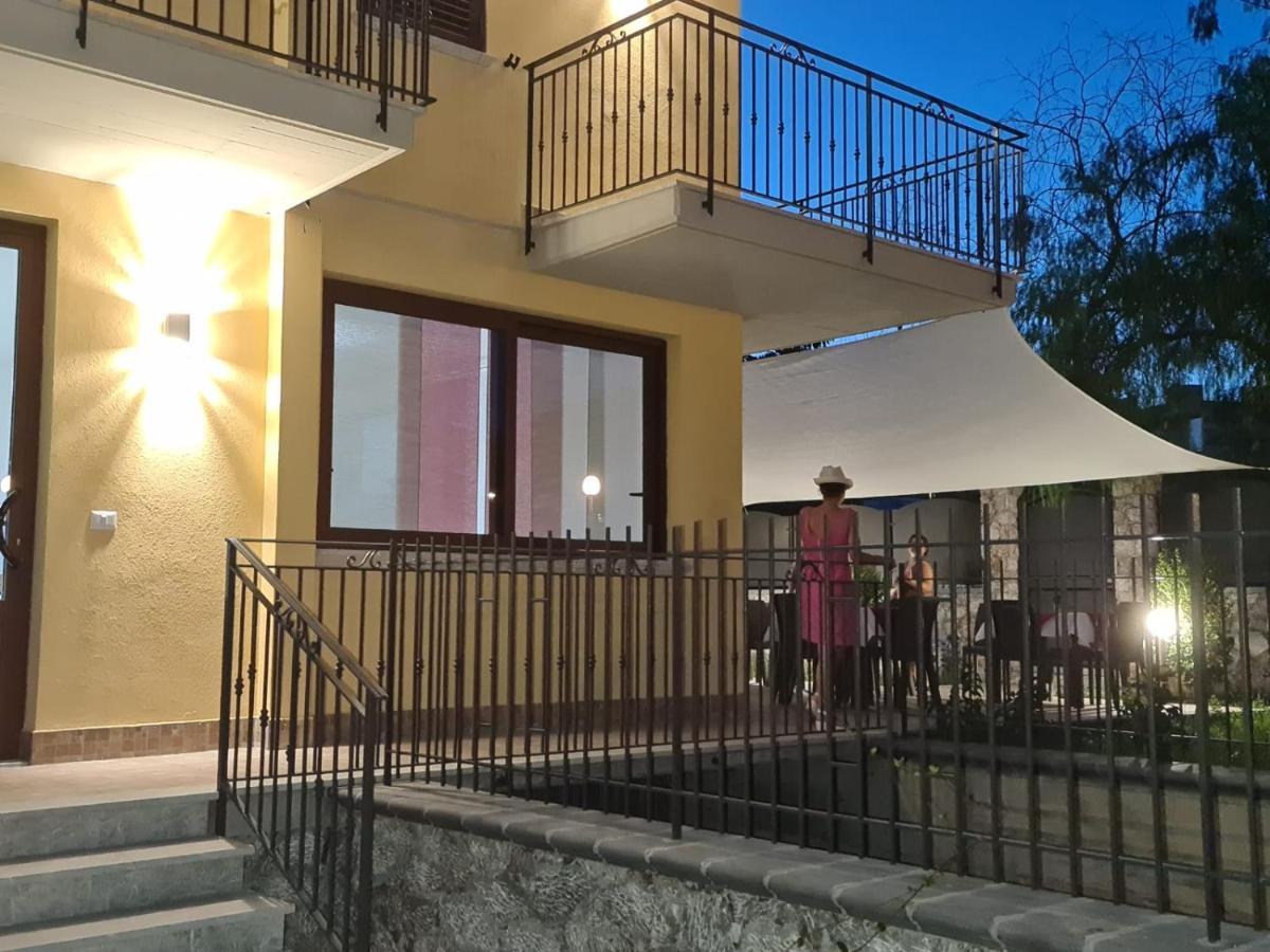 B&B Villa Chiara Bed And Breakfast Taormina Eksteriør bilde