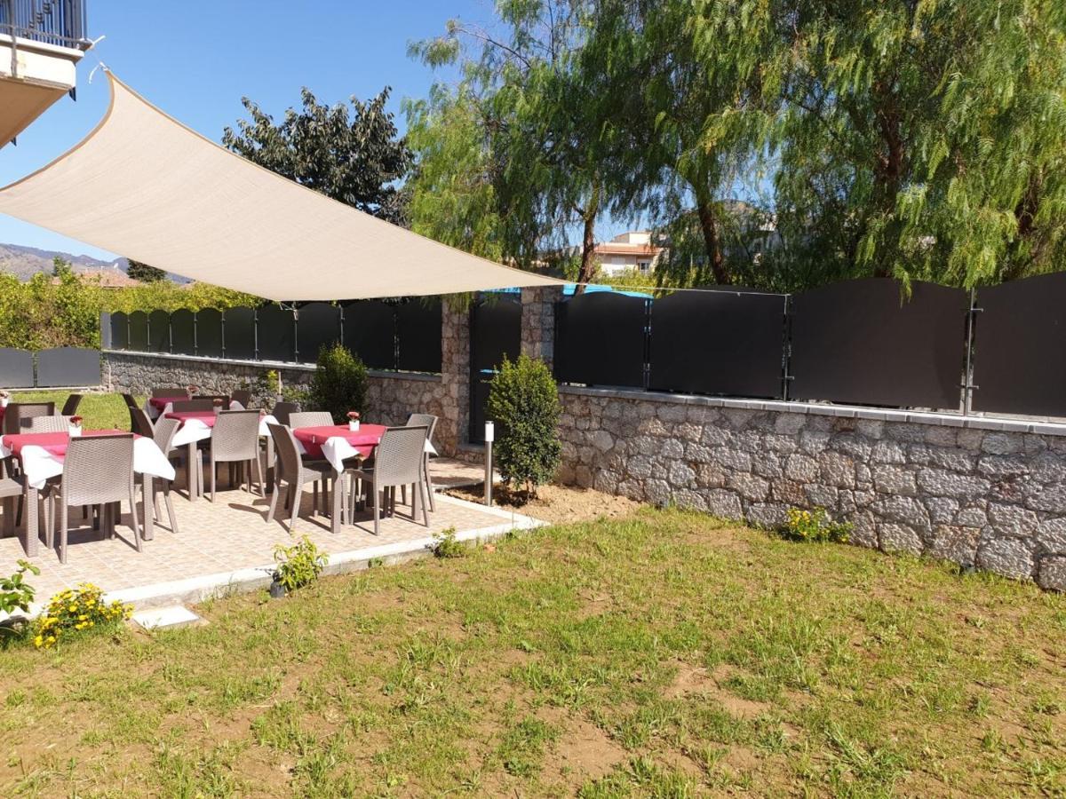 B&B Villa Chiara Bed And Breakfast Taormina Eksteriør bilde