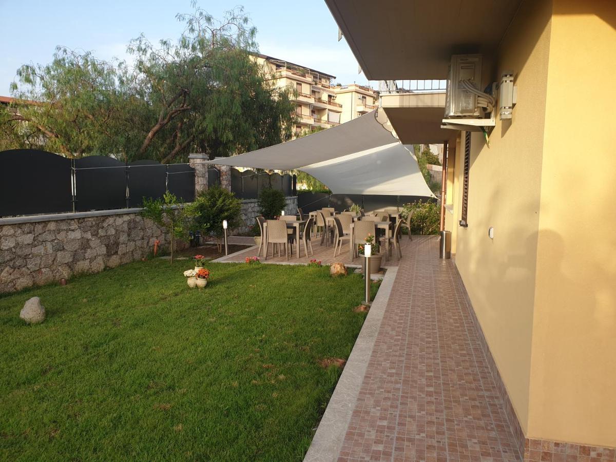 B&B Villa Chiara Bed And Breakfast Taormina Eksteriør bilde